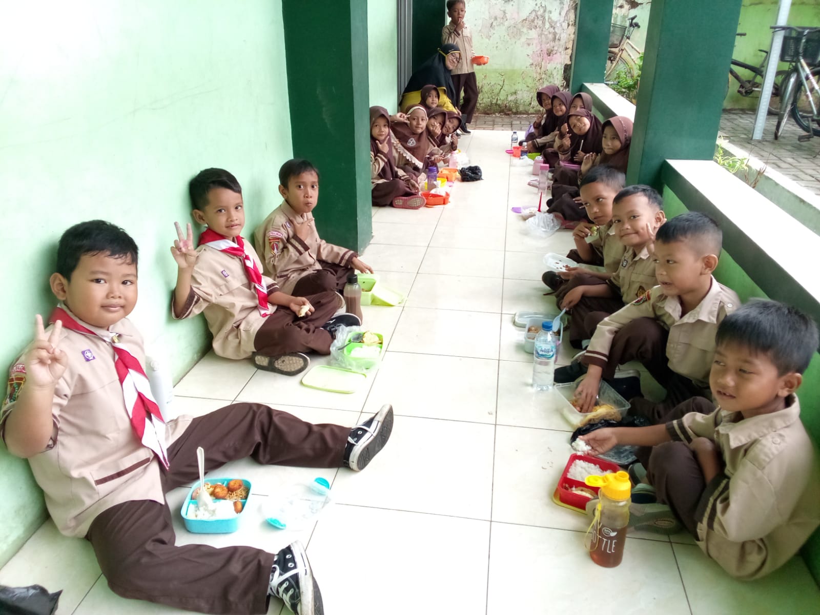 SARAPAN BERSAMA